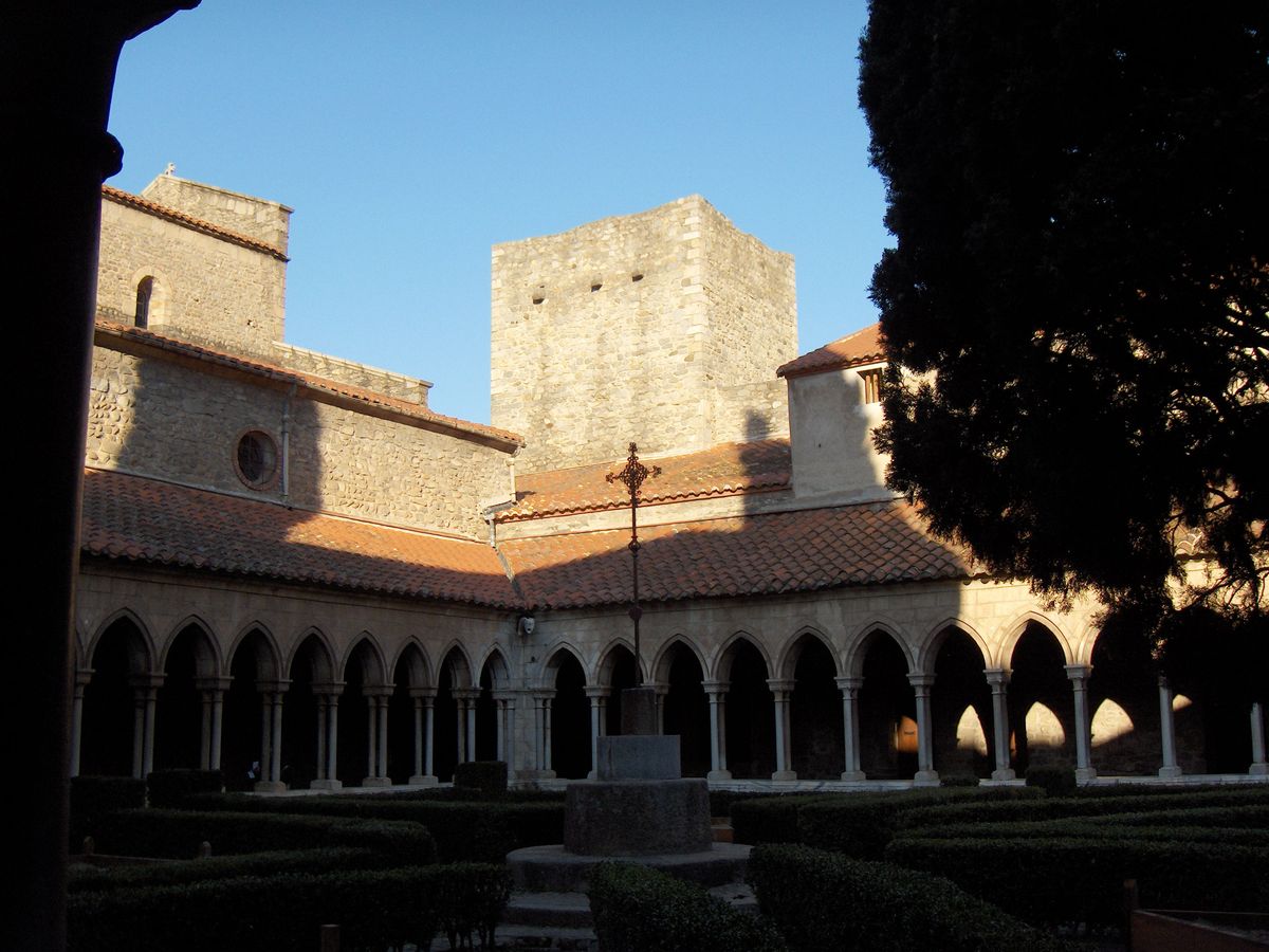 Abbaye Ste Marie d'Arles