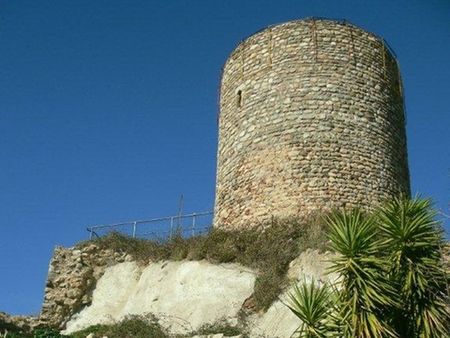 Le Castell de la Roca, à Laroque-des-Albères.