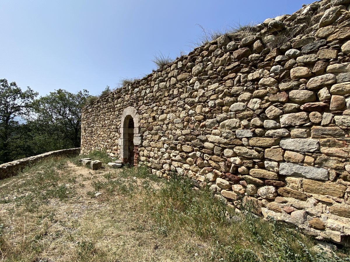 Chapelle St Pierre de Fillols