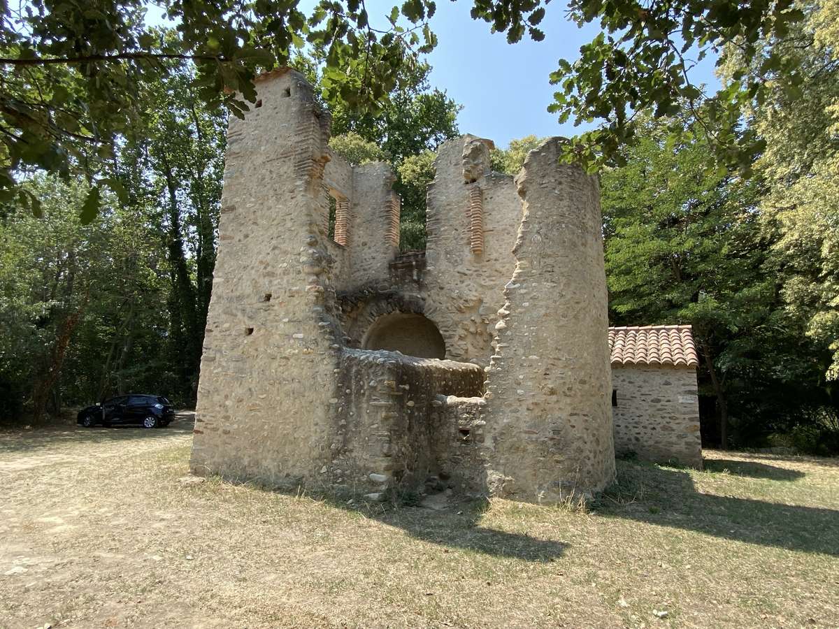 Chapelle Ste Colombe des Cabanes