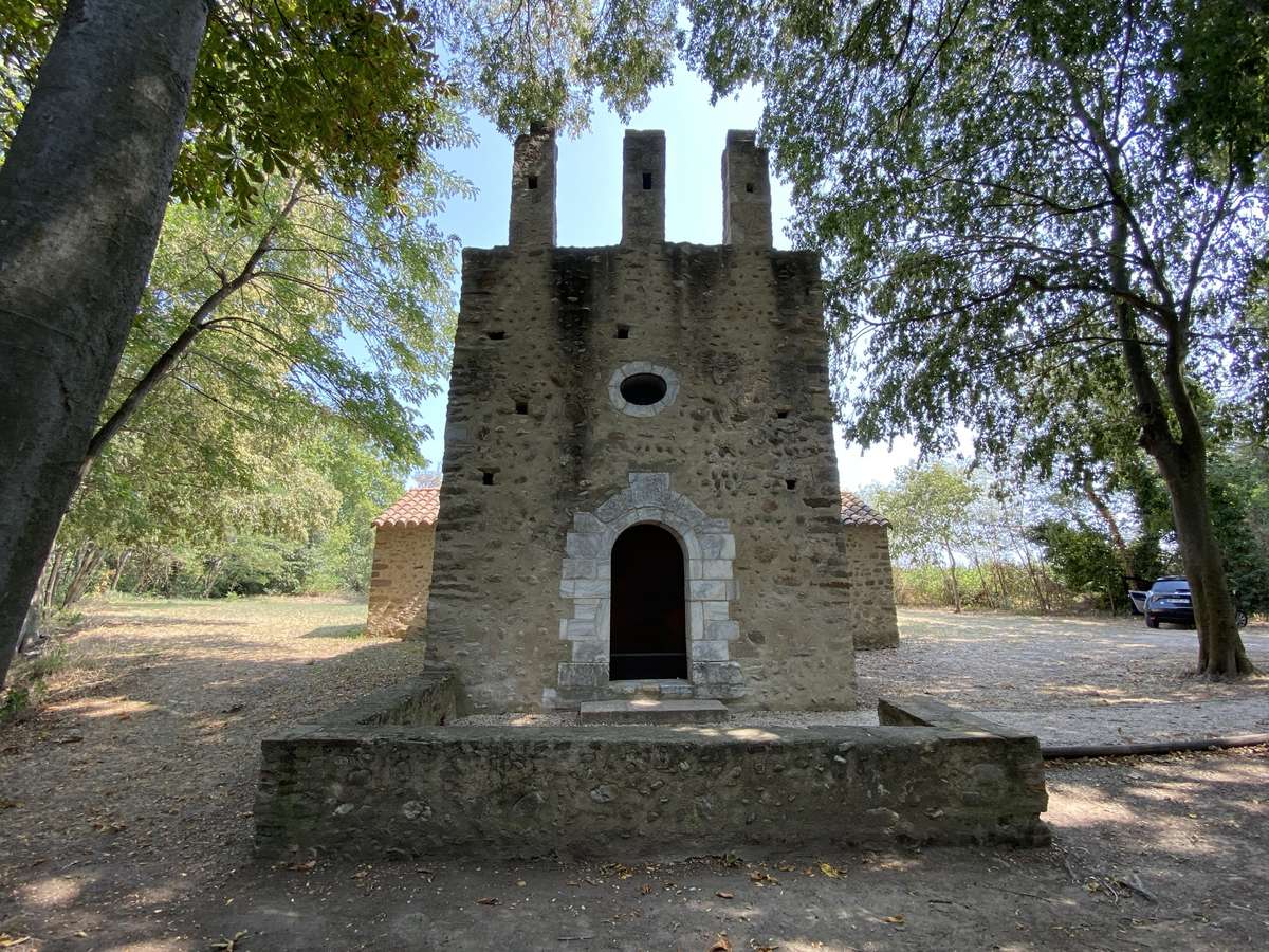 Chapelle Ste Colombe des Cabanes