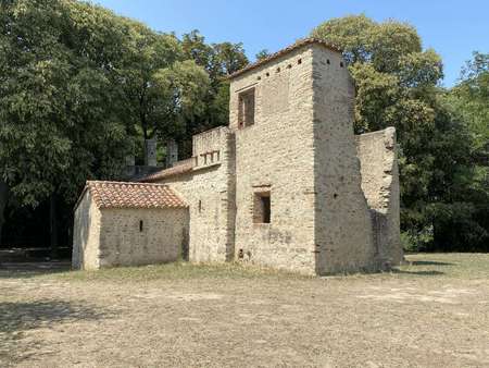 La chapelle Sainte-Colombe-des-Cabanes, à Saint-Génis-des-Fontaines.