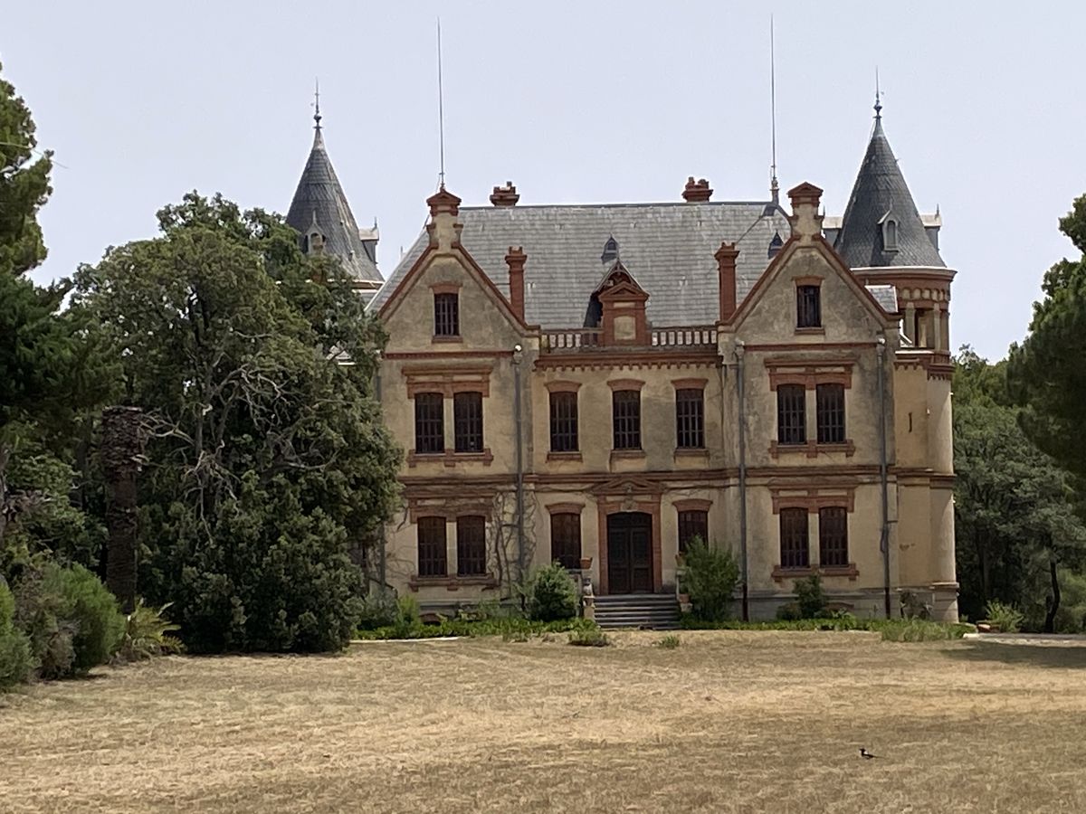 Château de l'Esparrou