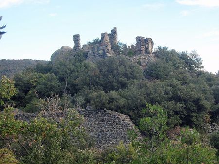 Le château de Paracolls, sur le territoire de Campôme
