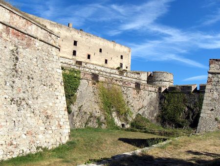 Le fort de Bellegarde, au Perthus