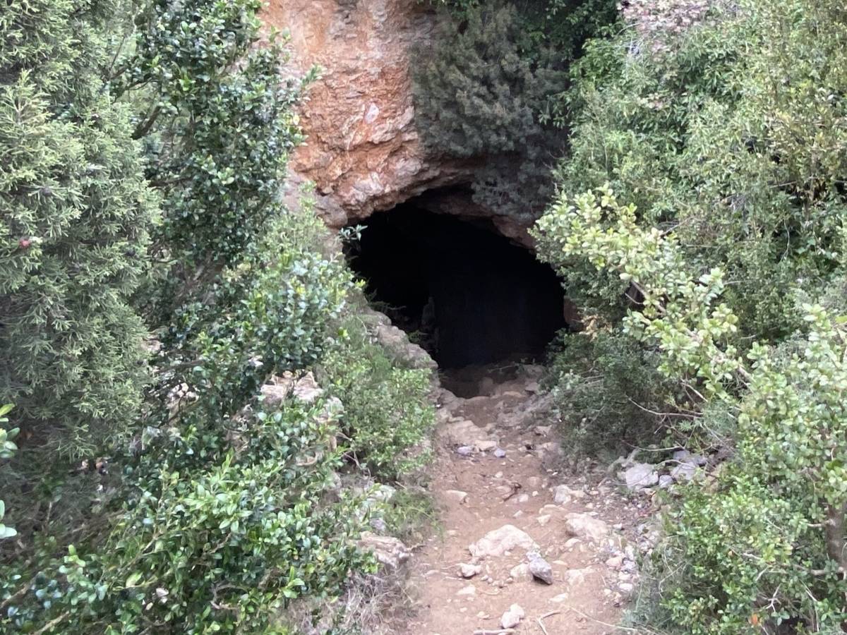Grottes de Périllos