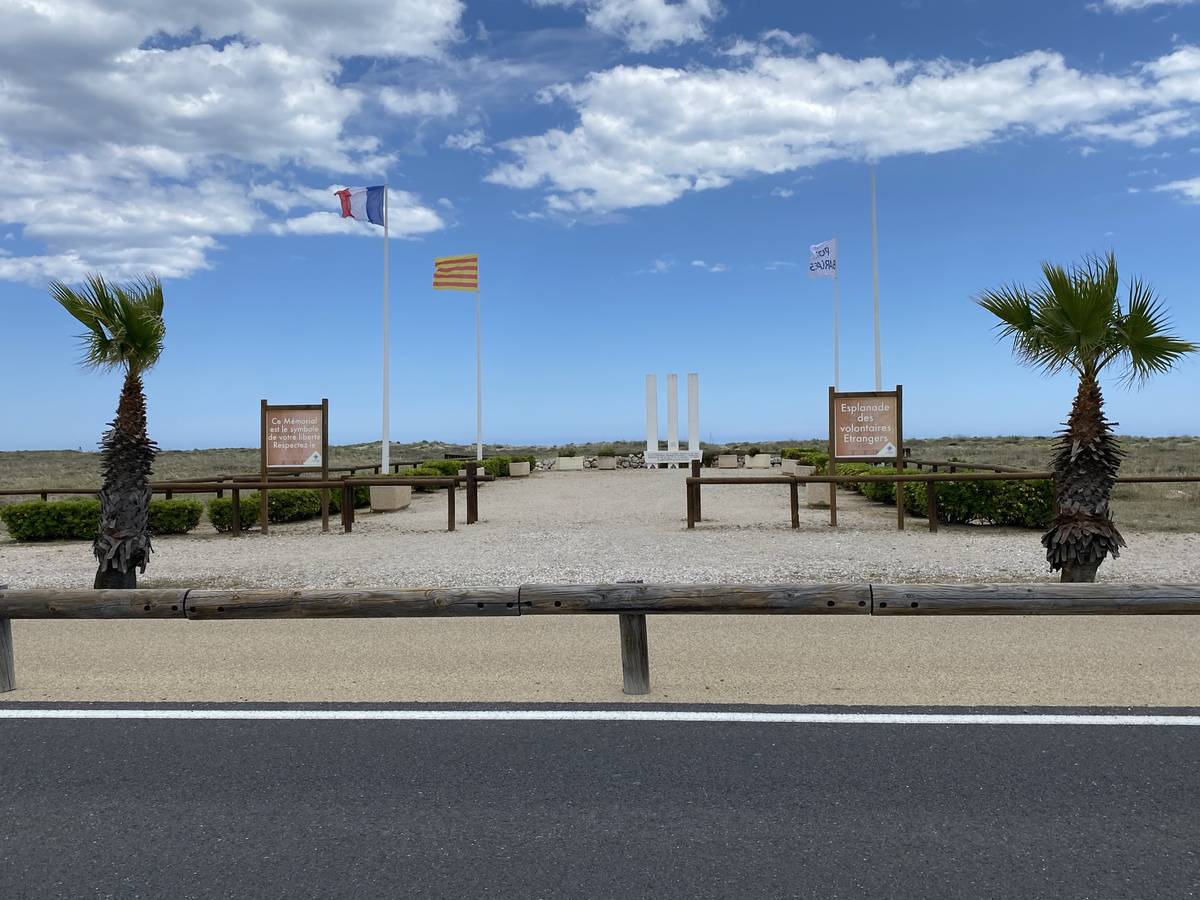 Monument aux engagés volontaires