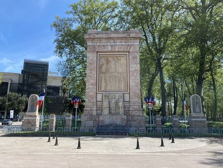 Le monument aux morts de Perpignan