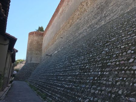 Tout ce qu'il reste de la 3<sup>e</sup> enceinte de Perpignan, la plus importante.