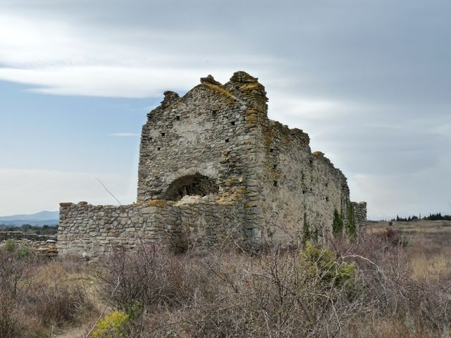 Eglise ruinée St Barthélémy de Jonquerolles