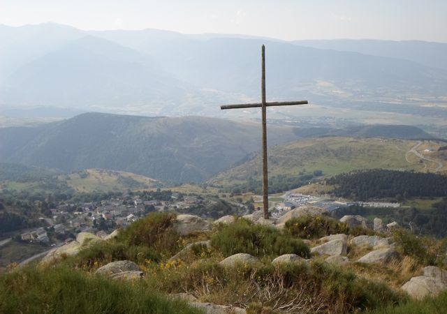 Croix en bois