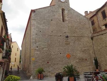 L'église Saint-Félix, à Laroque-des-Albères.