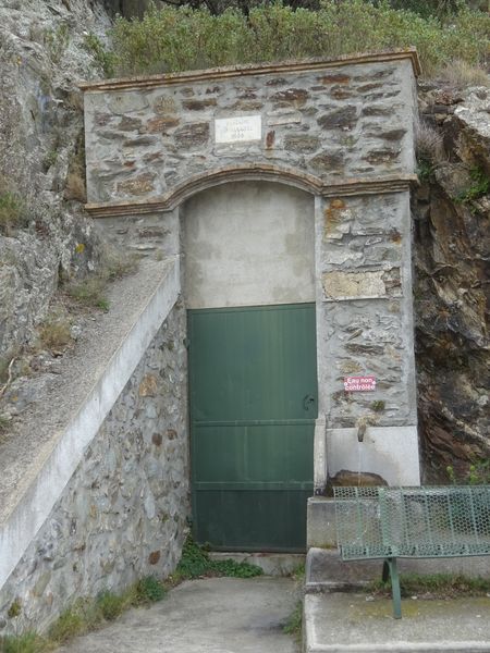 Fontaine St Auguste