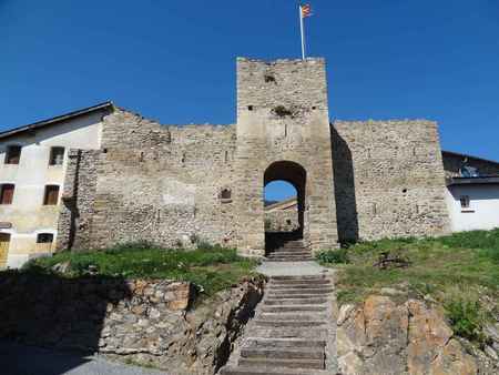 Le portail Nord de l'ancien château.