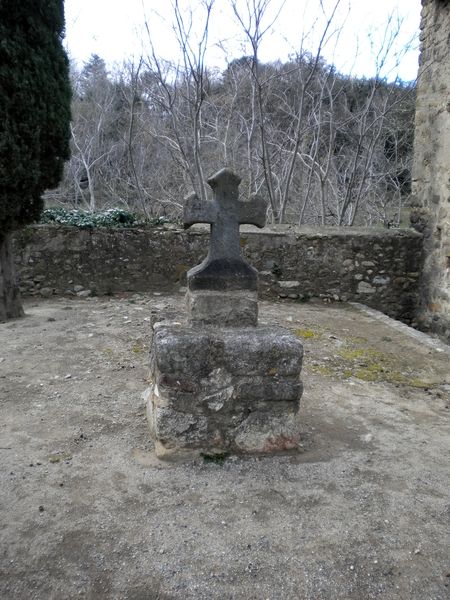 Croix en pierre