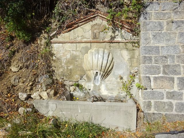 Fontaine, côté Nord