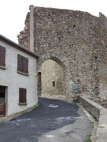 Portal del Castel
