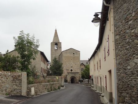 Le hameau d'Odeillo, à Font-Romeu
