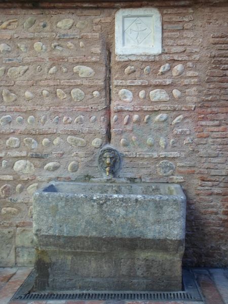 Fontaine Na Pincarda