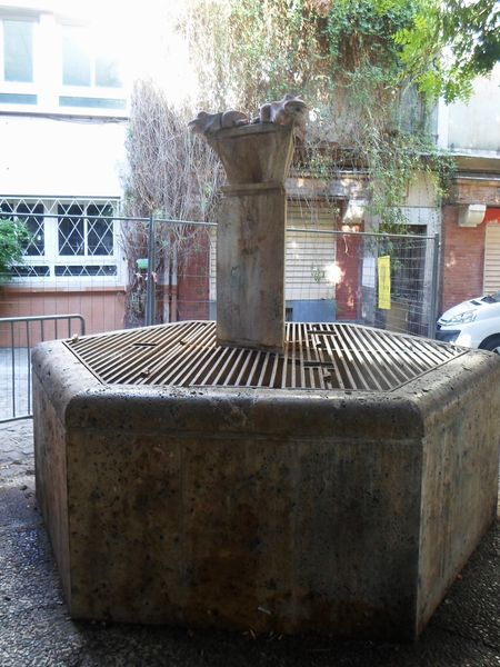 Fontaine aux grenouilles