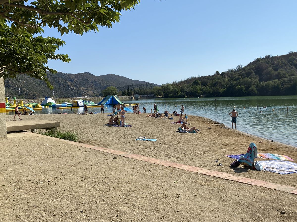 Plage des Escoumes