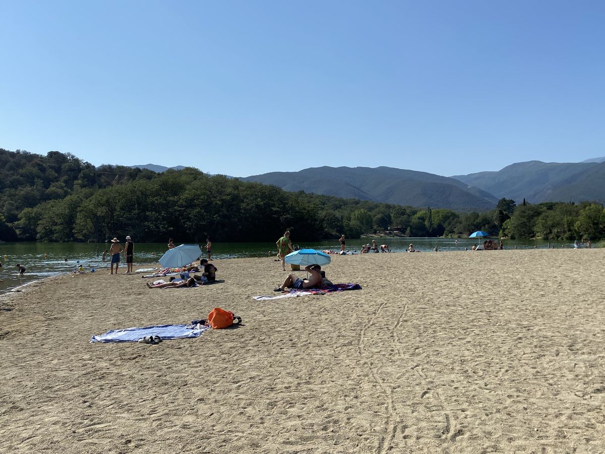 Plage des Escoumes