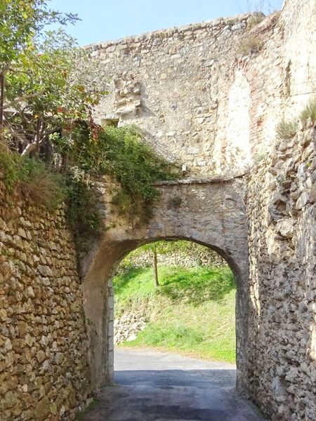 Porte médiévale