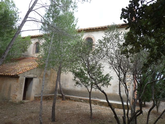 Chapelle du mas de Vespella et Oratoire à La Vierge de la Médaille Miraculeuse