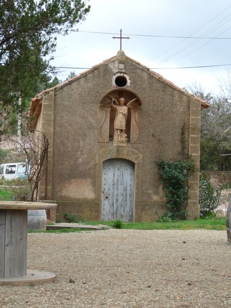 Chapelle du mas de Vespella et Oratoire à La Vierge de la Médaille Miraculeuse