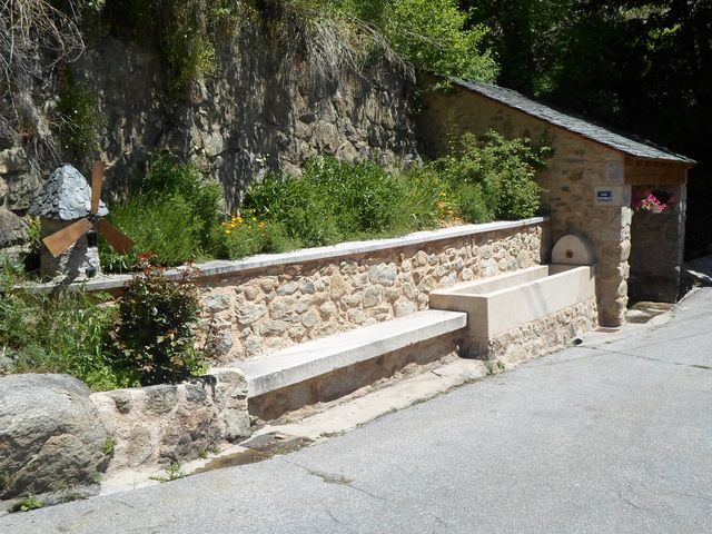 Fontaine lavoir