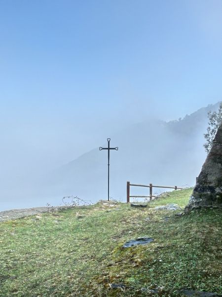 Croix en fer forgé