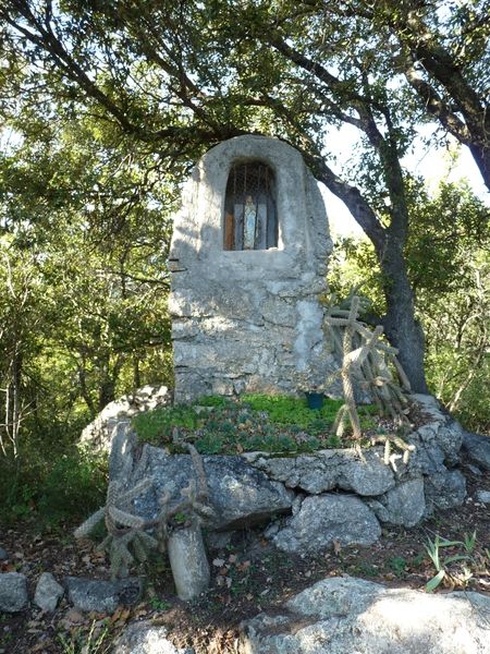 Oratoire dédié à Notre-Dame de Lourdes