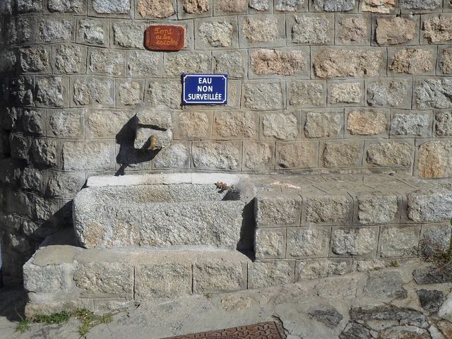 Fontaine de las escolas