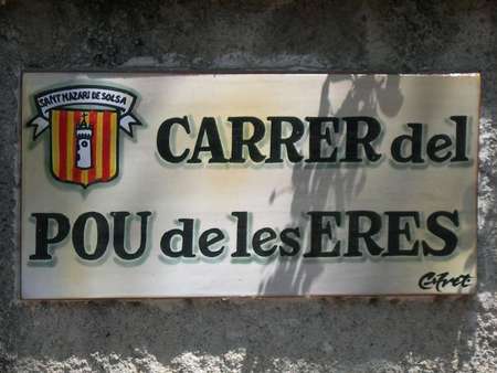 Blason sur une plaque