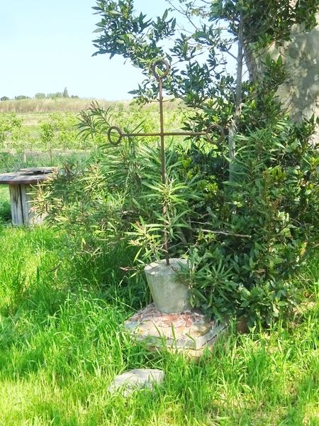 Croix en fer forgé