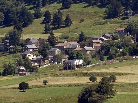 Le hameau de Villeneuve de Formiguères